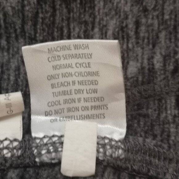 Team Apparel New England Patriots Ladies Full Zip Hoodie - Picture 5 of 6